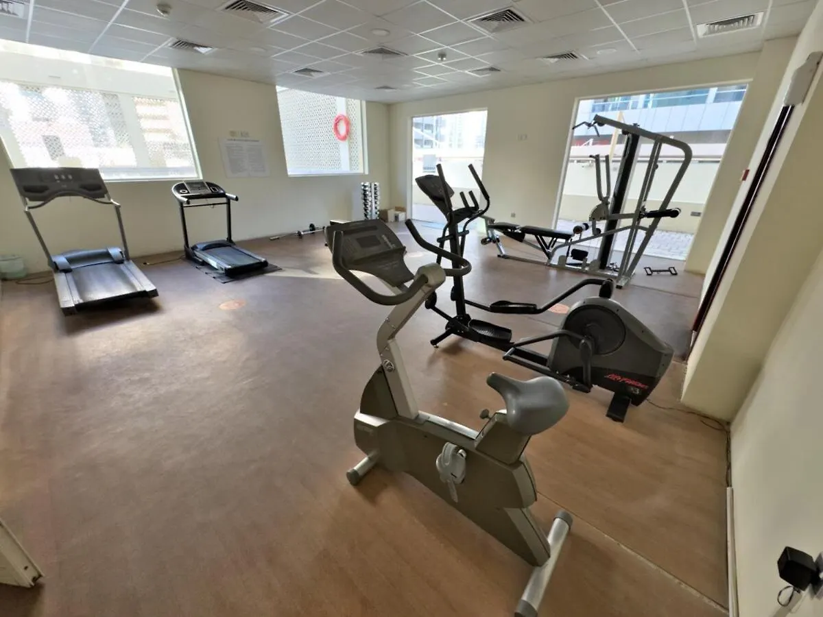 Big Size Studio Next To Marina Walk - Near Metro 迪拜 0*,
