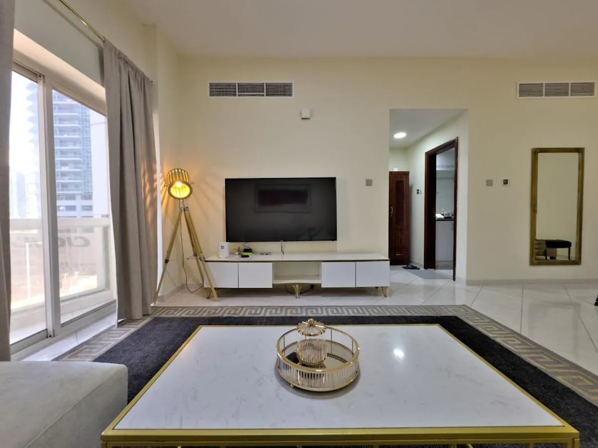 公寓 Big Size Studio Next To Marina Walk - Near Metro 迪拜 阿拉伯联合酋长国
