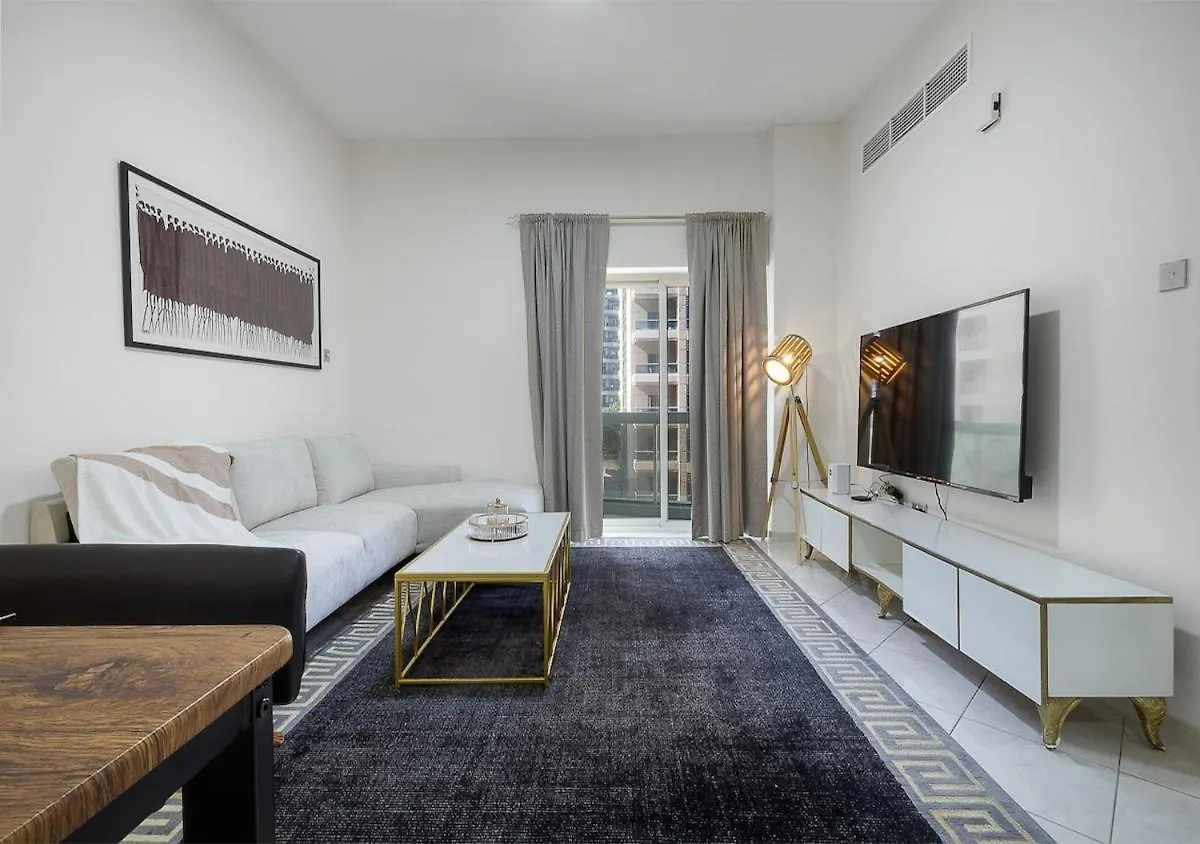 Big Size Studio Next To Marina Walk - Near Metro 迪拜